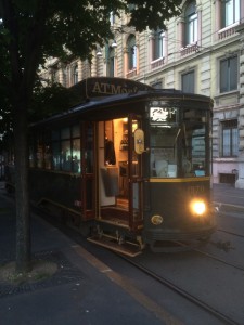 トラムレストラン